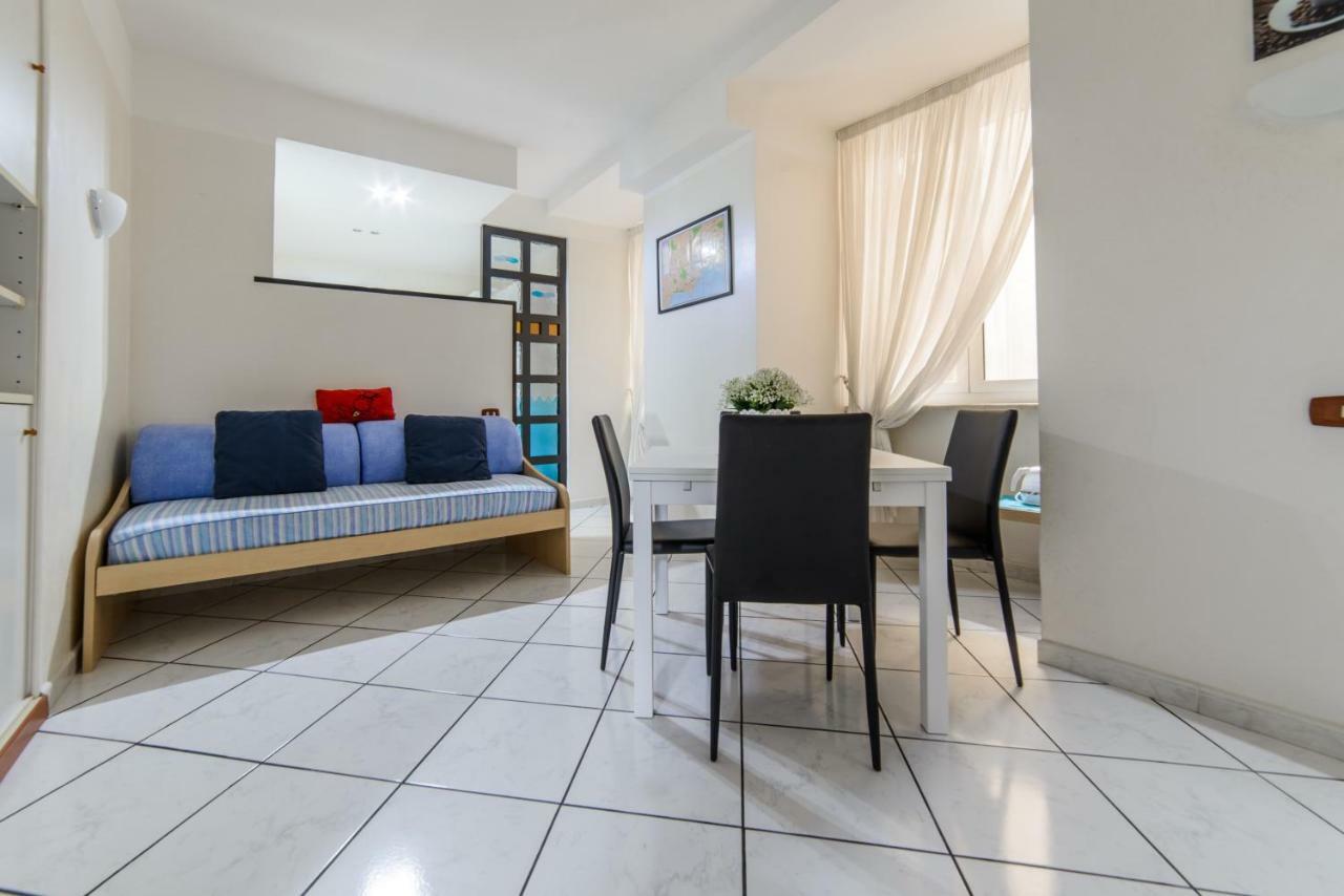 Aldo'S Holiday House Νάπολη Εξωτερικό φωτογραφία